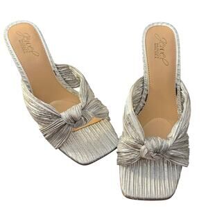 NEW Badgley Mishka Women's Hype Silver Platform Slip-On Party Shoe Size 6.5